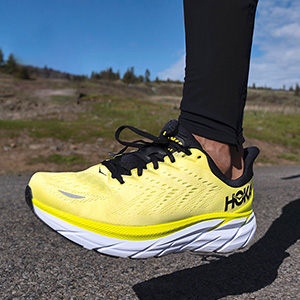 HOKA ONE ONE】さらにソフトな履き心地に！ 定番ロードシューズの最新